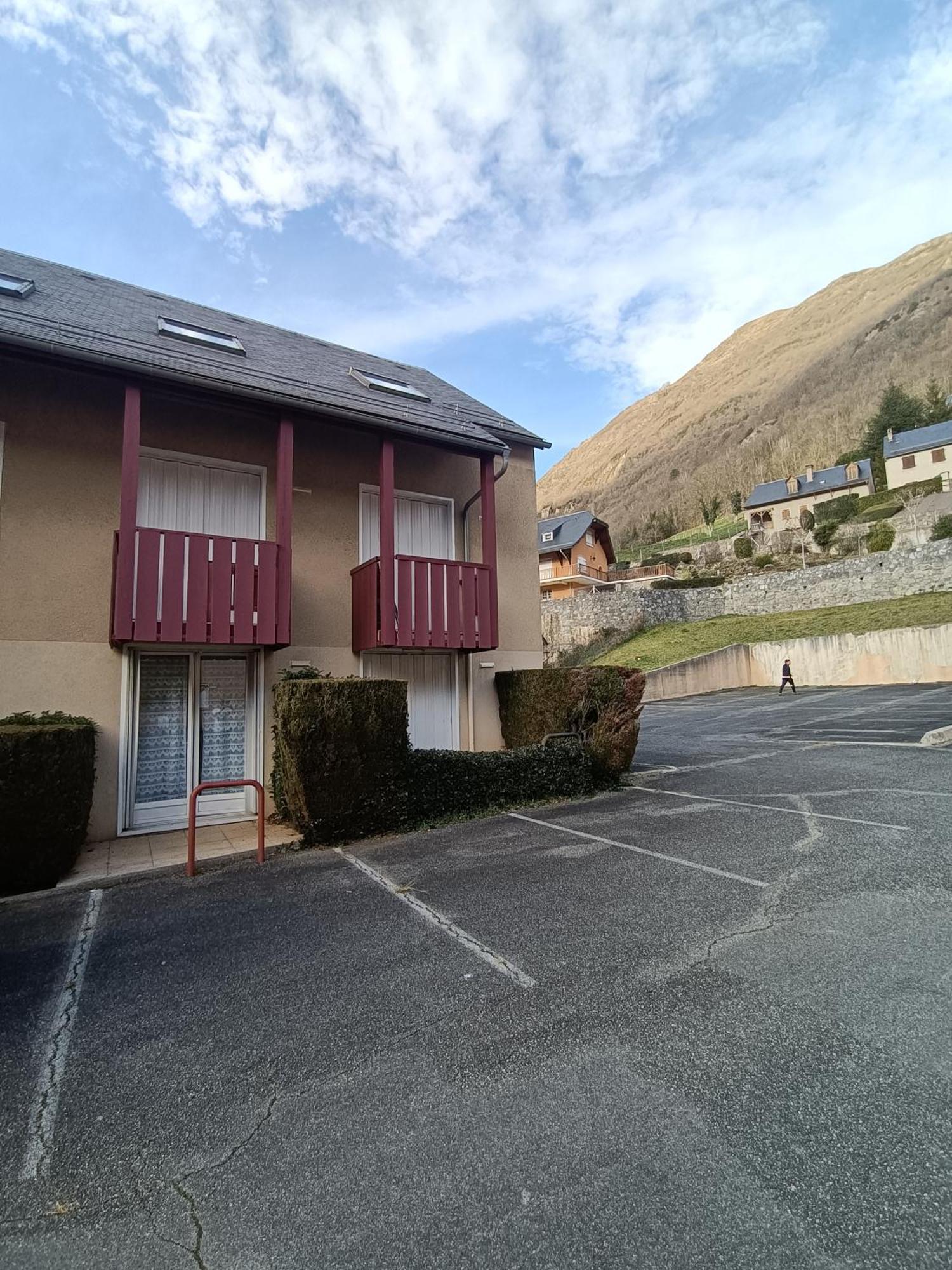 Pirineo Frances Apartment *